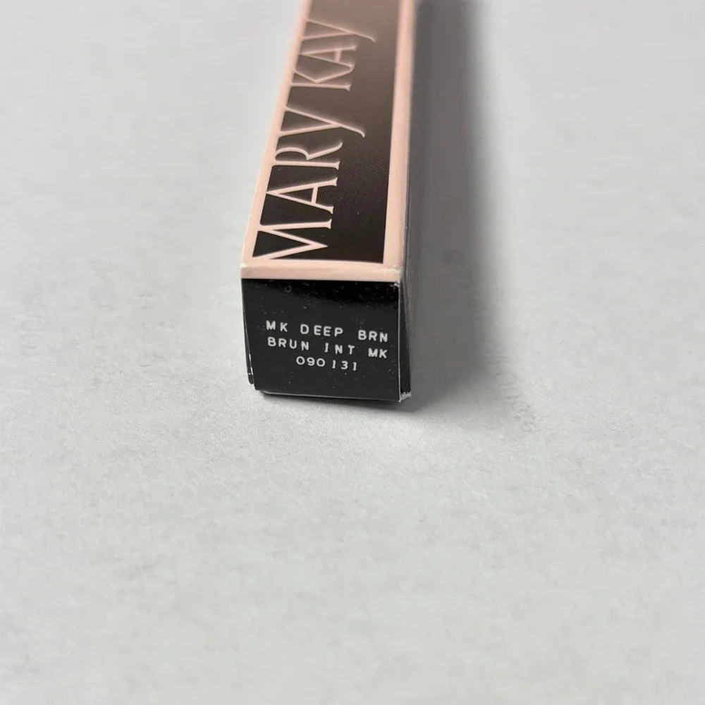 Mary Kay Classic Deep Brown Eyeliner - Picture 2 of 8